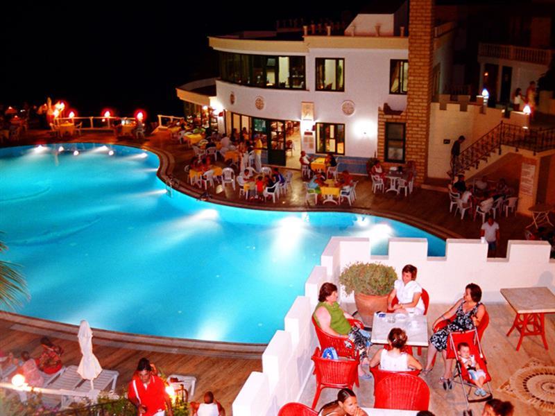Family Belvedere Hotel Bodrum Kültér fotó